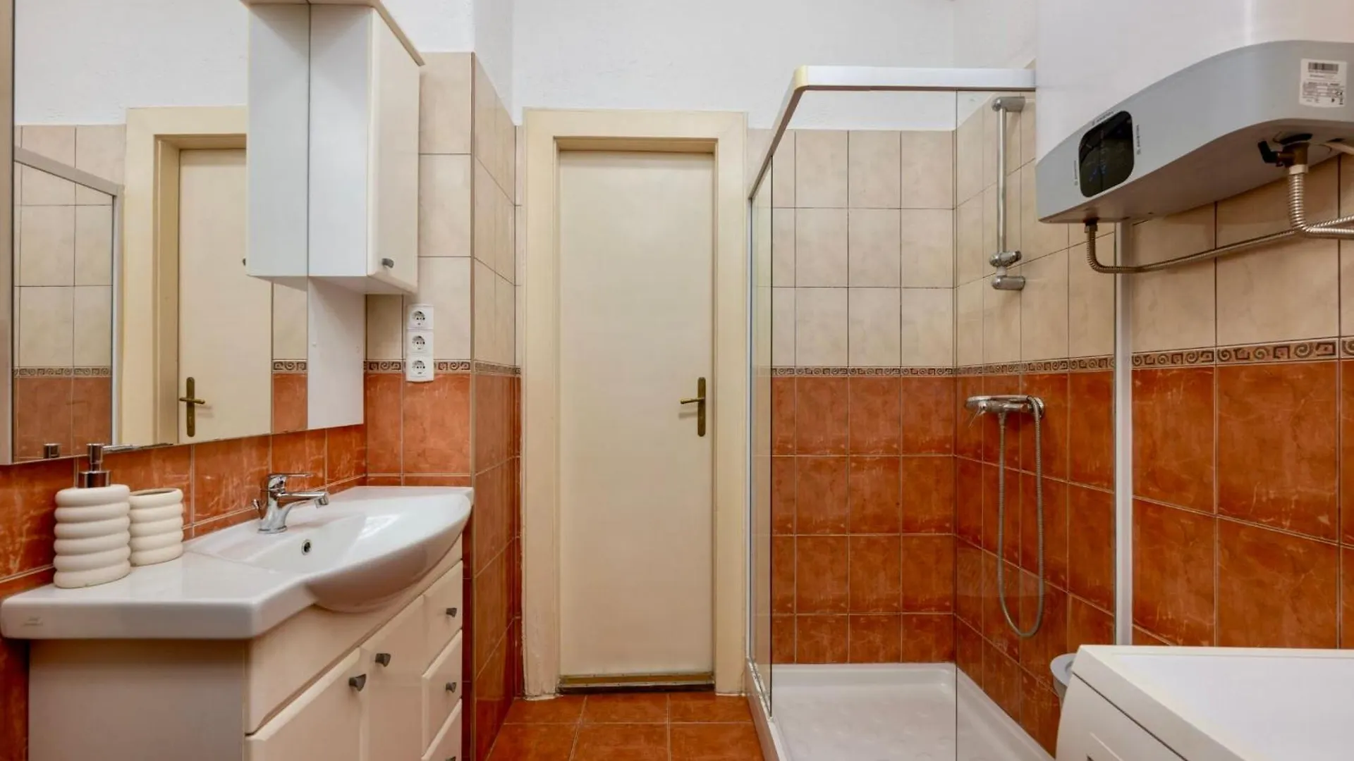 Budapest Family Apartment With Free Parking 0*,  Hungary