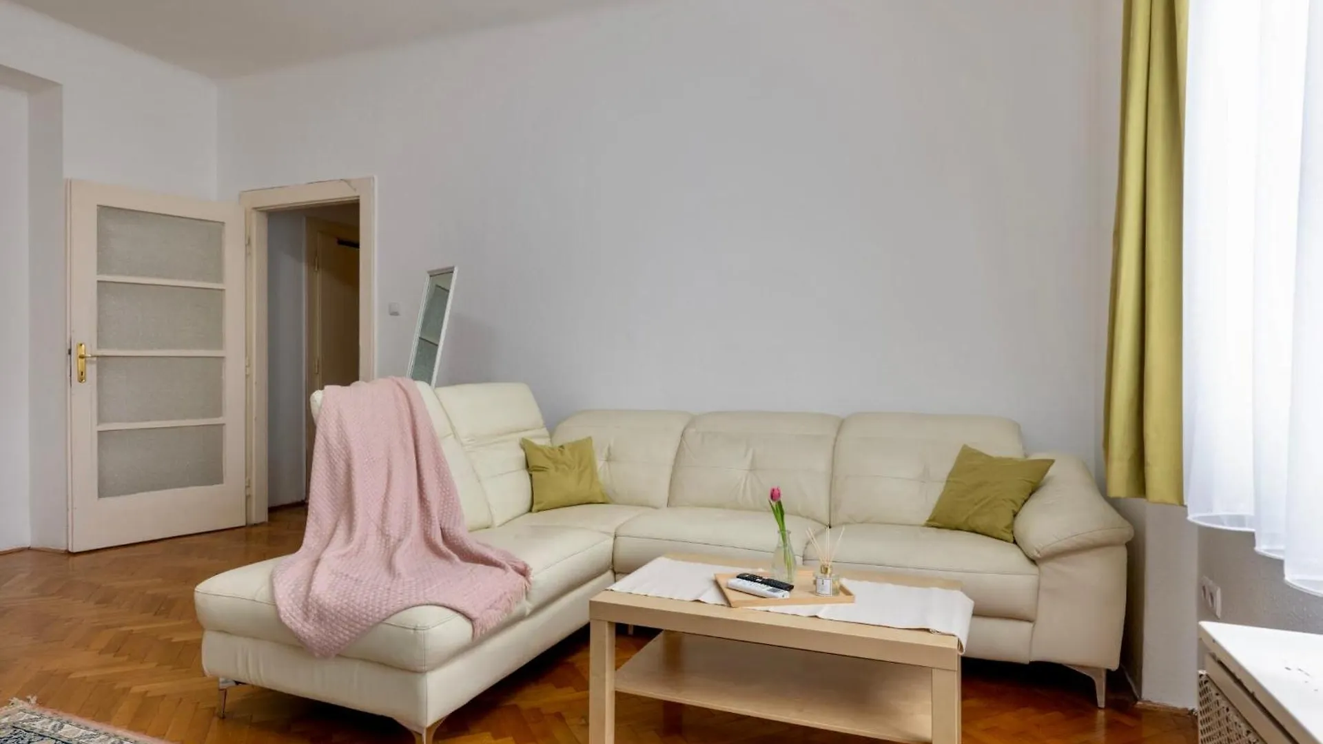 Budapest Family Apartment With Free Parking Hungary
